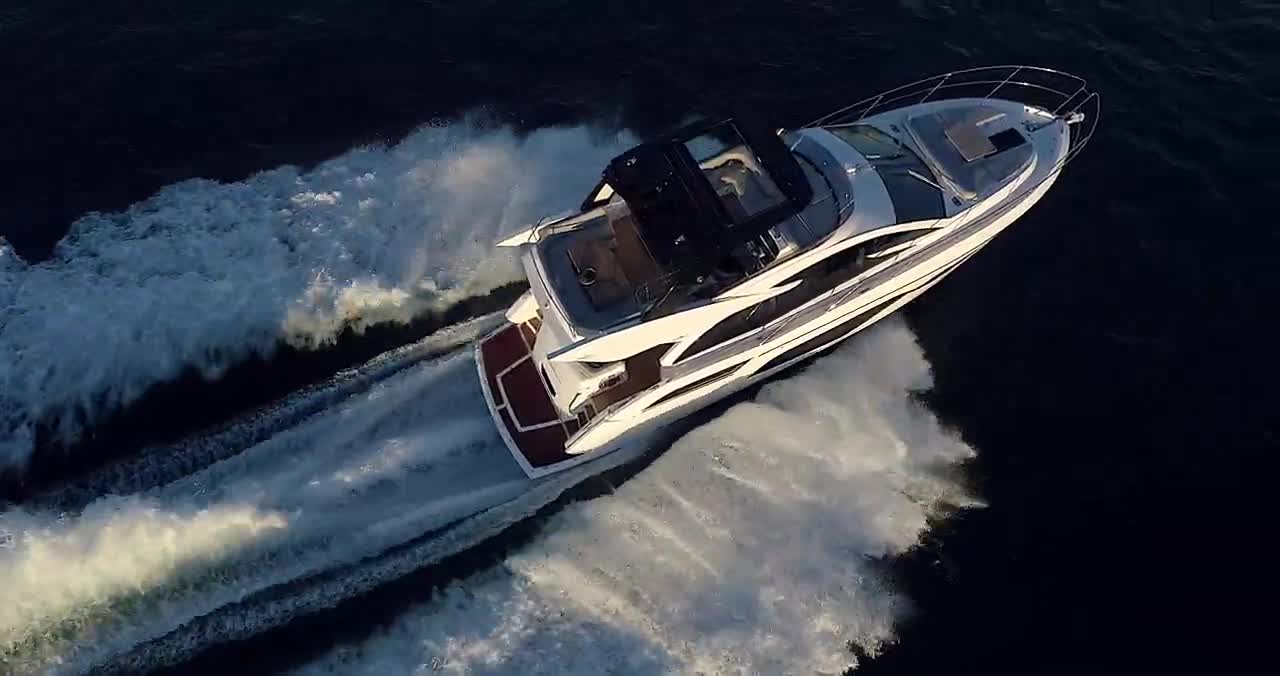 Sunseeker - Manhattan 55