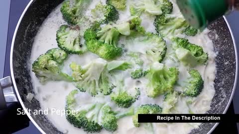 Keto Recipes - Broccoli in Mozzarella and Parmesan Sauce