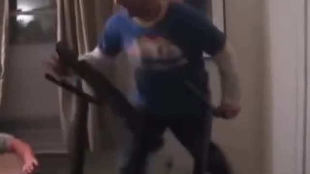 Funny videos- running on the treadmill