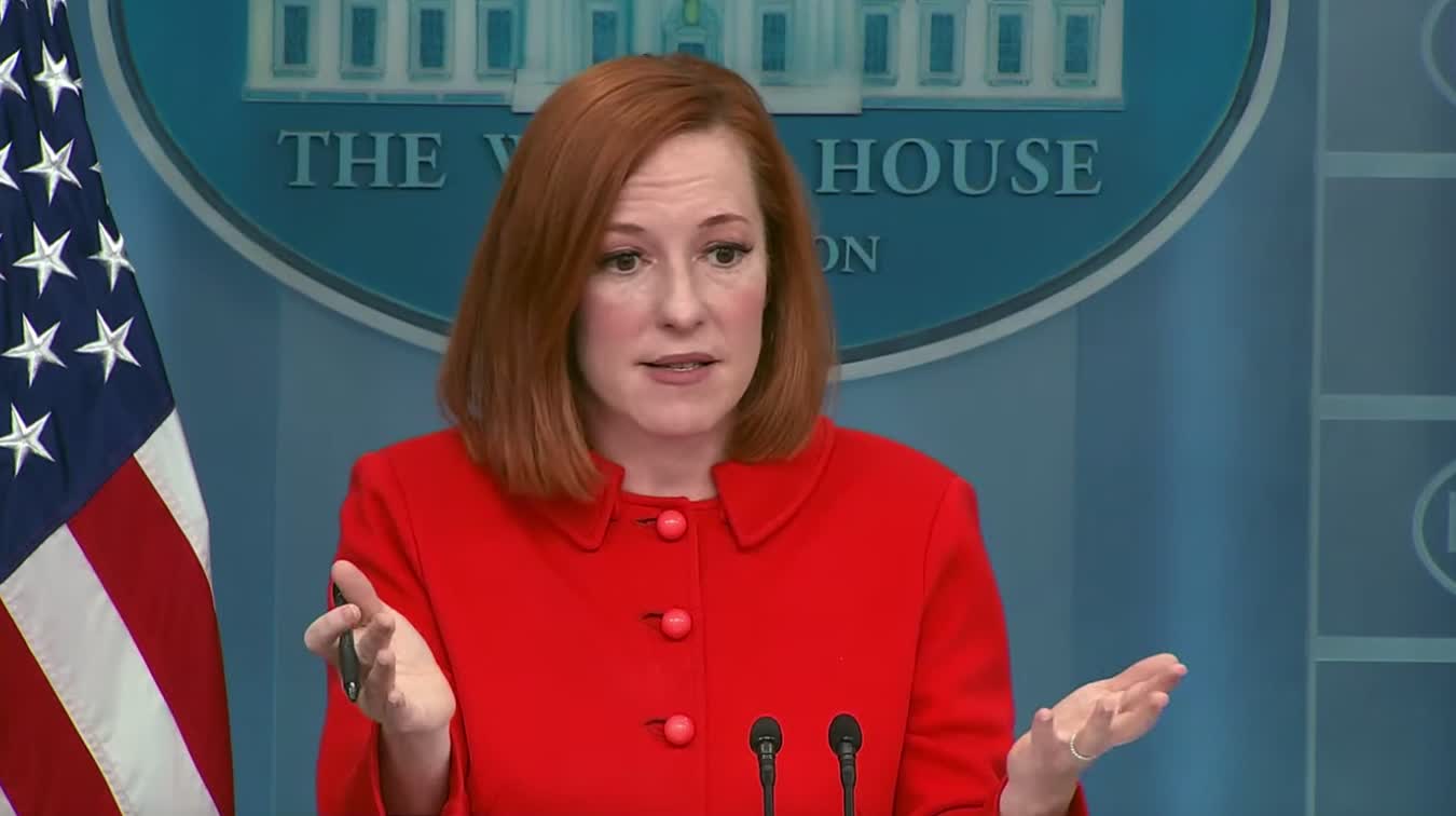 Psaki is asked when Biden wears a mask and when he doesn't