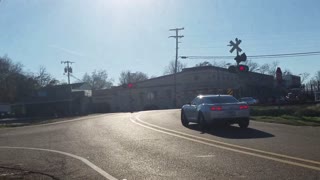 CN Train at Flora, MS (DPU)