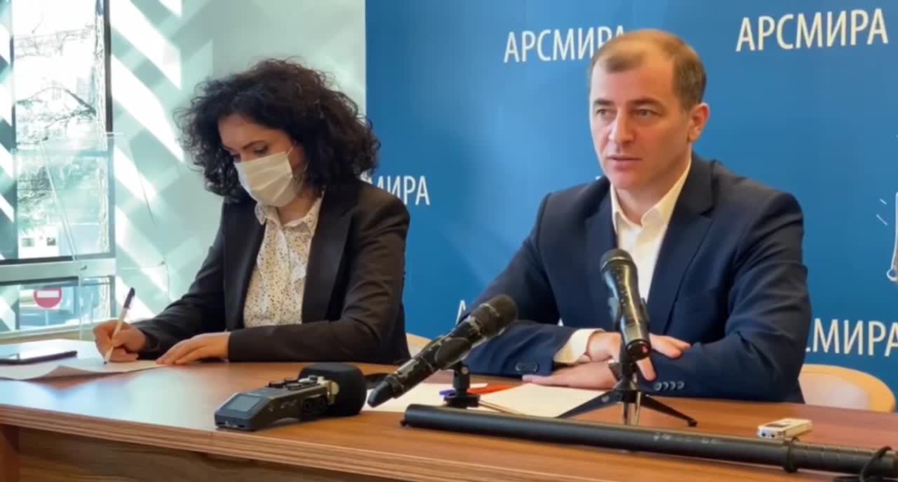 Адгур Ардзинба о том кто стрелял по покрышкам автобусов, кто отдал этот преступный приказ