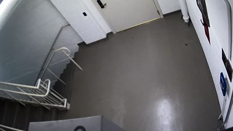 7041CVCLLStair6_2021-01-06_17h17min52s330ms.mp4