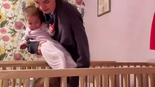 Funny baby & mom MUST SEE