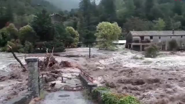 Sound of flood water - Sound of flood river