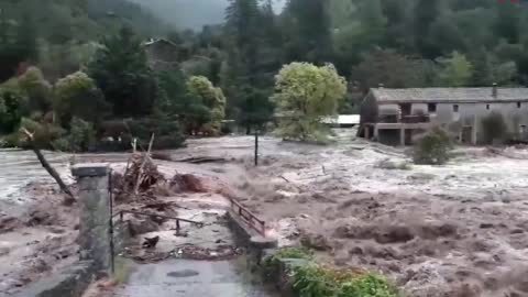 Sound of flood water - Sound of flood river