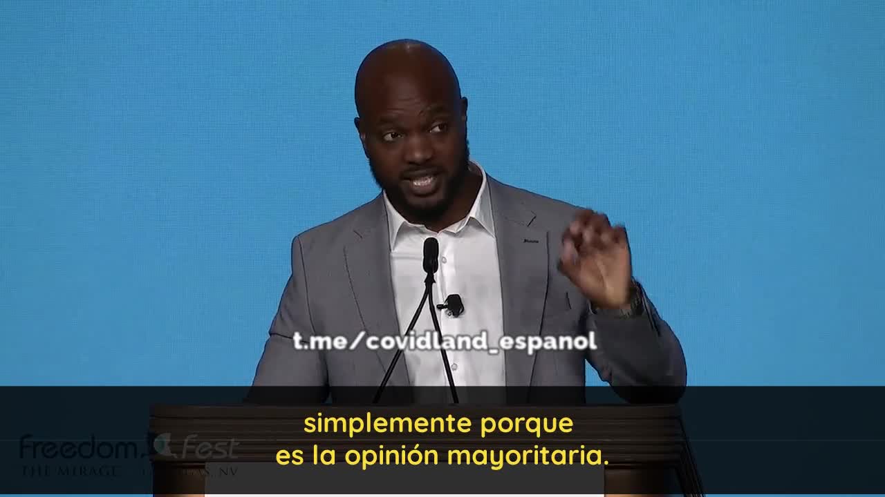 La mayoría de la gente preferiría estar en la mayoría que en lo correcto".