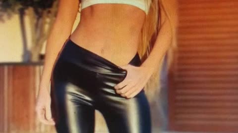 Shiny Leggings 👄💋