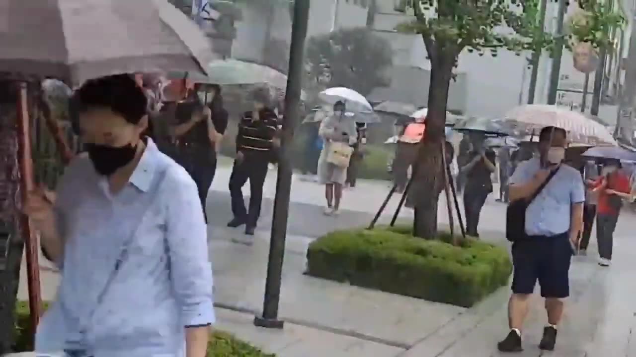 20200914_V3_S01(8ZiZtnDXbwA)이렇게 많은 비에도 화난 국민들 엄청 나왔지만, 광복절 광화문