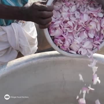 1000 EGGS Prepared With a BIG Heart