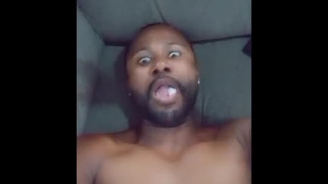 É de cair o olho da bunda.