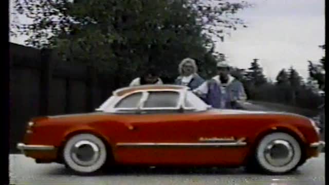 Giant Snatches Classic Car Off Driveway