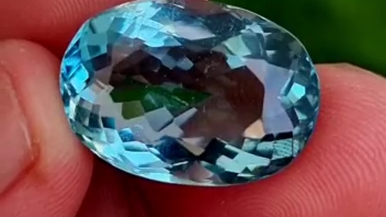 Aquamarine stone