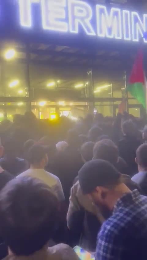 Many people came to the airport in Makhachkala to wait and check the flight from Tel Aviv.