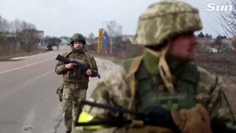 The Ukrainian army is preparing for a possible Russian assault on Kyiv.