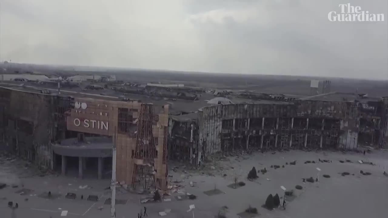 Drone video shows destroyed residential buildings and shopping centre in Ukraine