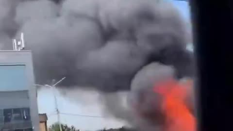 🔥🔥A warehouse caught fire in Odintsovo near Moscow The area of the fire