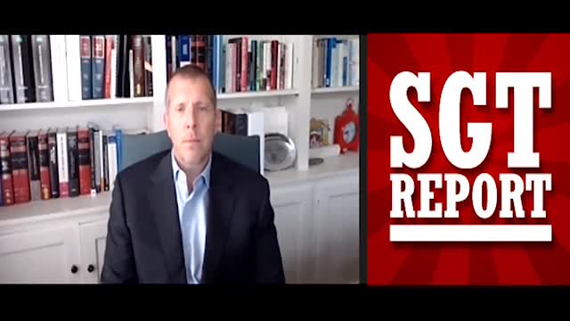 (SGT REPORT) TOP LAWYER HAS PROOF: THEY ARE COVERING UP MASS VAXX DEATHS!! -- Tom Renz.
