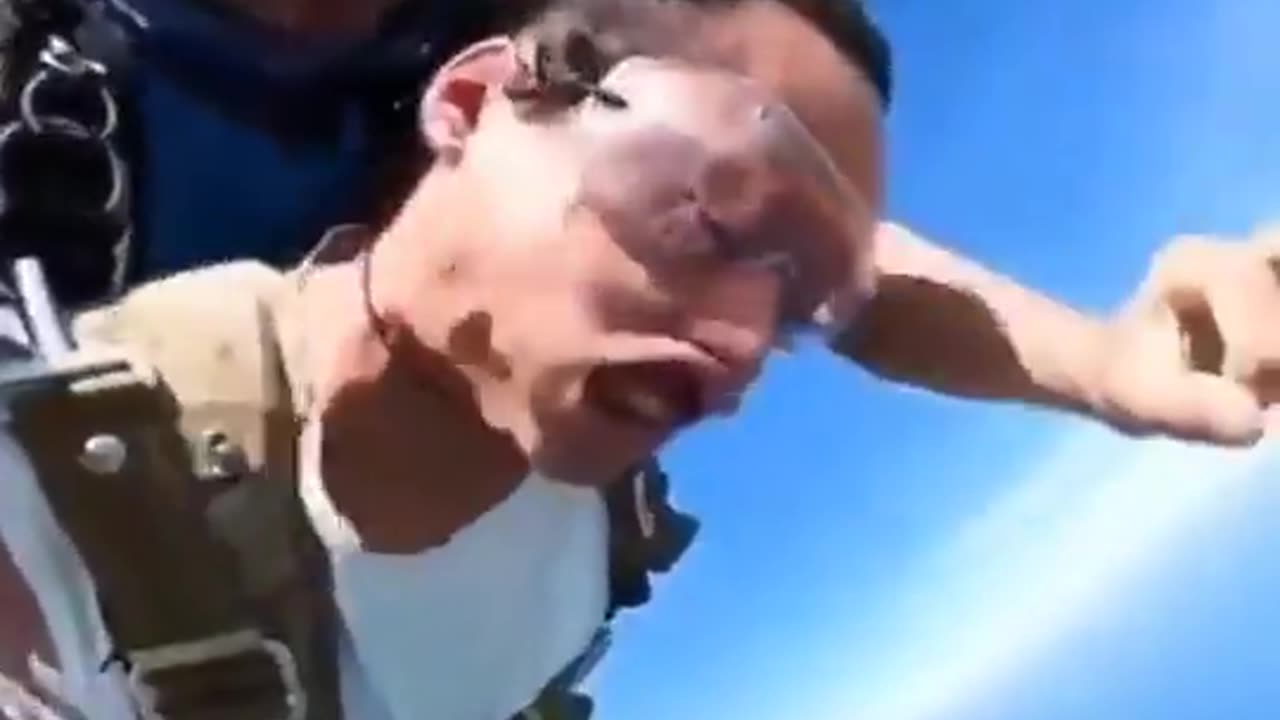 dude passes out skydiving and wakes up screaming