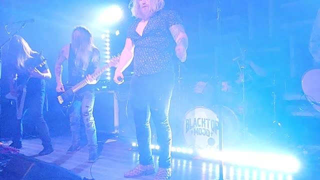 Blacktop Mojo "Stratus Melancholia"