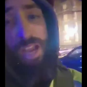 Barricades go up in DC ahead of Joe Biden inauguration