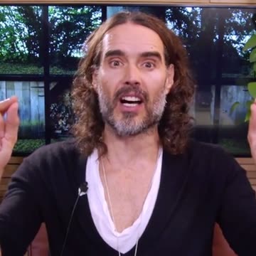 Russell Brand -gives PERFECT description of legacy media!