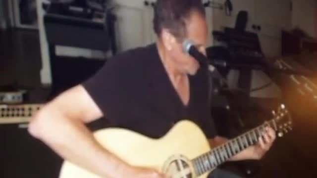 Stephanie Lindsey Buckingham Home Studio