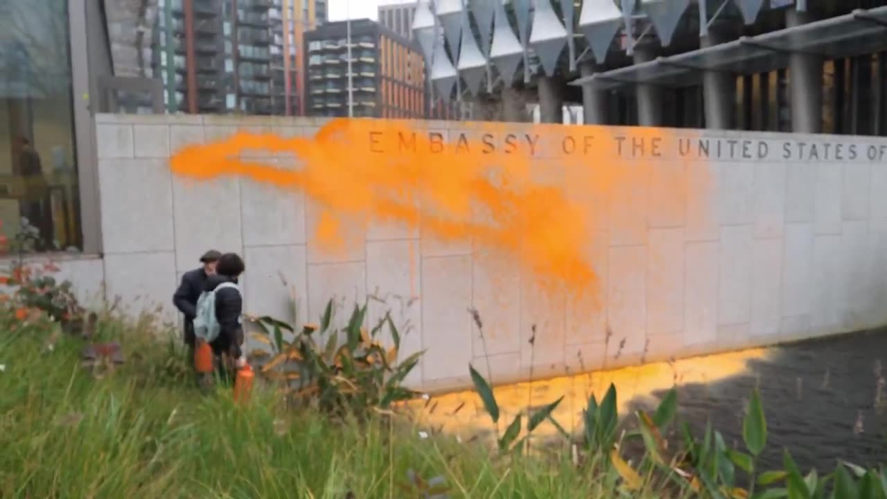 Climate Activists Paint US Embassy, Blame Trump for 'Fascism' and 'Climate Breakdown'