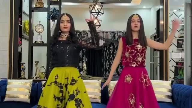 dancing dolls