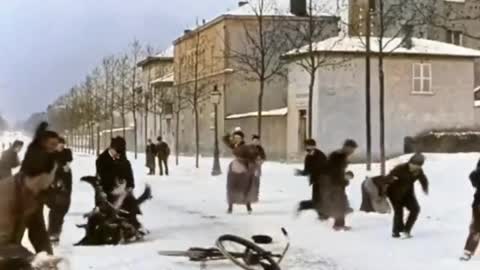 Snowball fight in Lyon in 1897