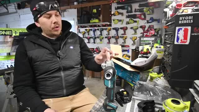 New Makita X-Lock Angle Grinder (PADDLE TRIGGER)