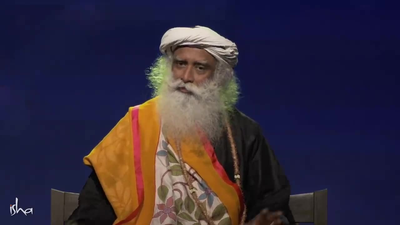 Power of Being Alone | Sadhguru Hindi