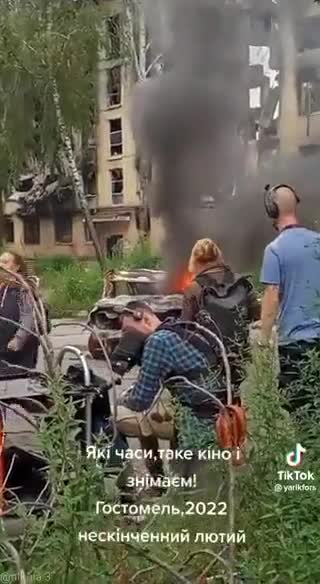 Video Production Crue in Ukraine Creates Fake War Scene, 2022