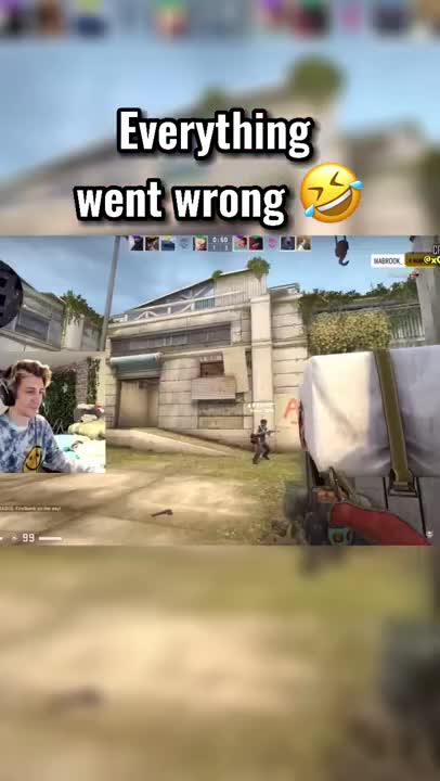 200iq play 🤣 streamer_ @xQcOW