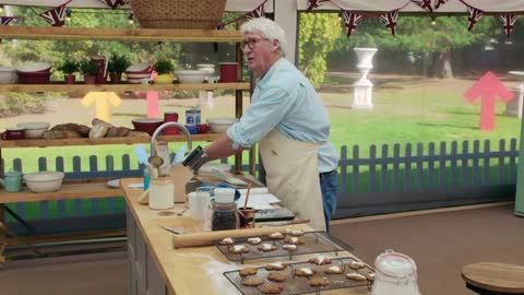 Celebrity Bake Off 2019 episode 4