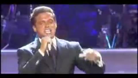 Luis Miguel - DIMELO CON UN BESO