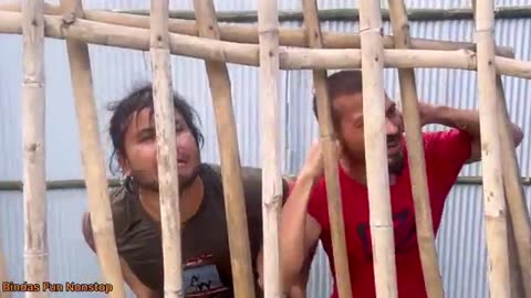 Intelligent chor vs police funny video