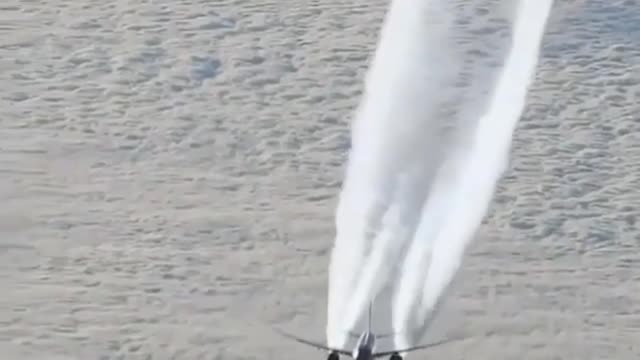 air traffic in sky unbelievable