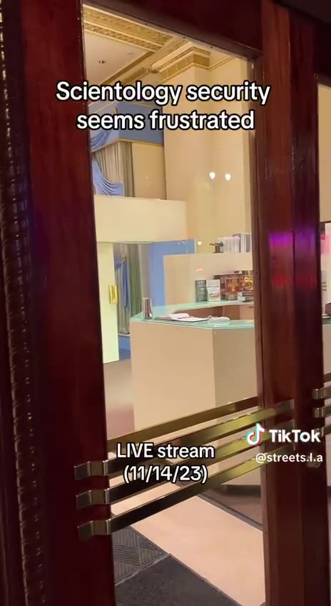 Whoa this dude is definitely a reptilian 😂