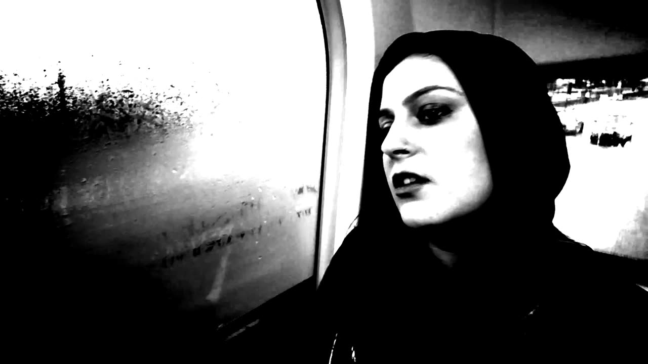 "Poor Man" by Louise Distras (Official Video)