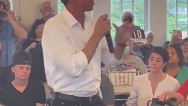 CLASSY: Beto Calls Heckler “Motherfuckin—er”