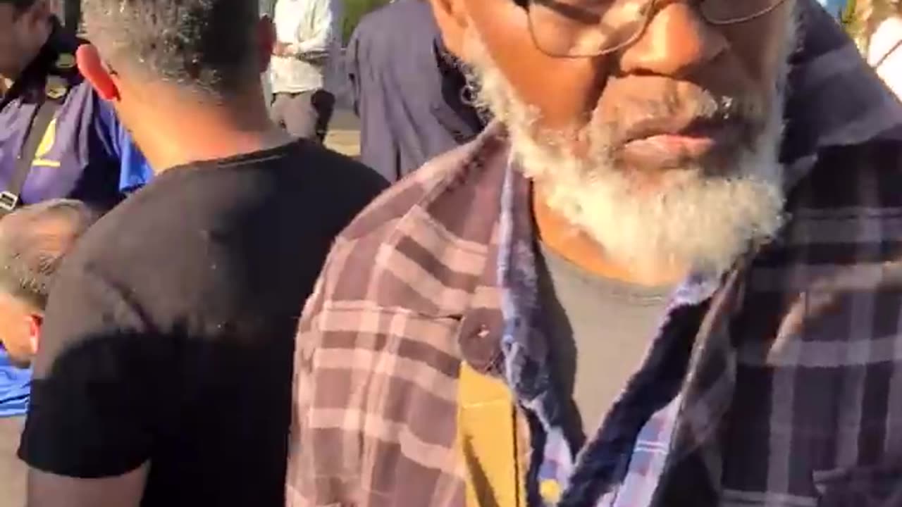 👀 Hamza in the Lion's Den _ SOCO _ Speakers Corner (Raw)