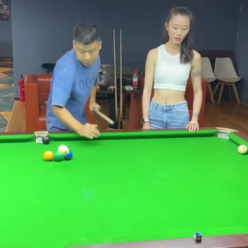 Funny video Billiards