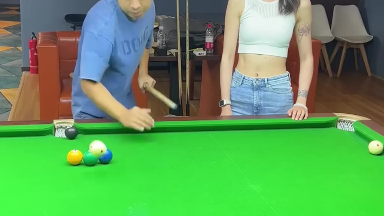 Funny video Billiards