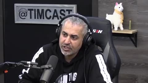 Tim Pool and Maajid Nawaz discuss Putin leaving the WEF and digital currencies.