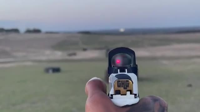 Glock 19 pov