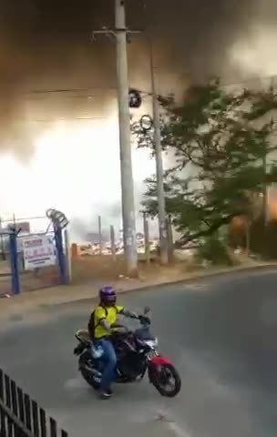 Controlan grave incendio forestal que se registró en La Cumbre