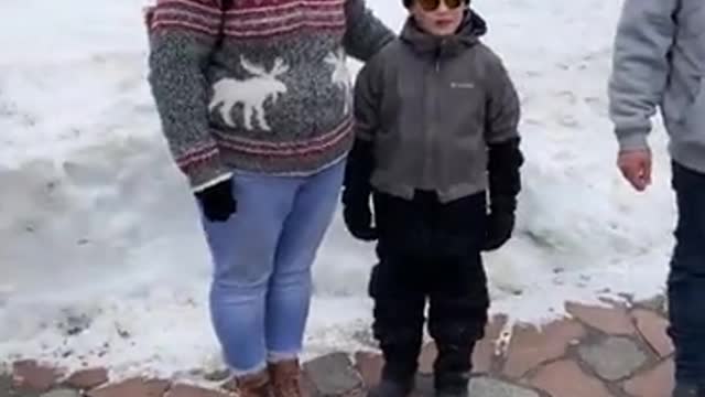 LOTS OF SUPORTERS OFCONVOY TRUCKERS YOU CAN SEE.