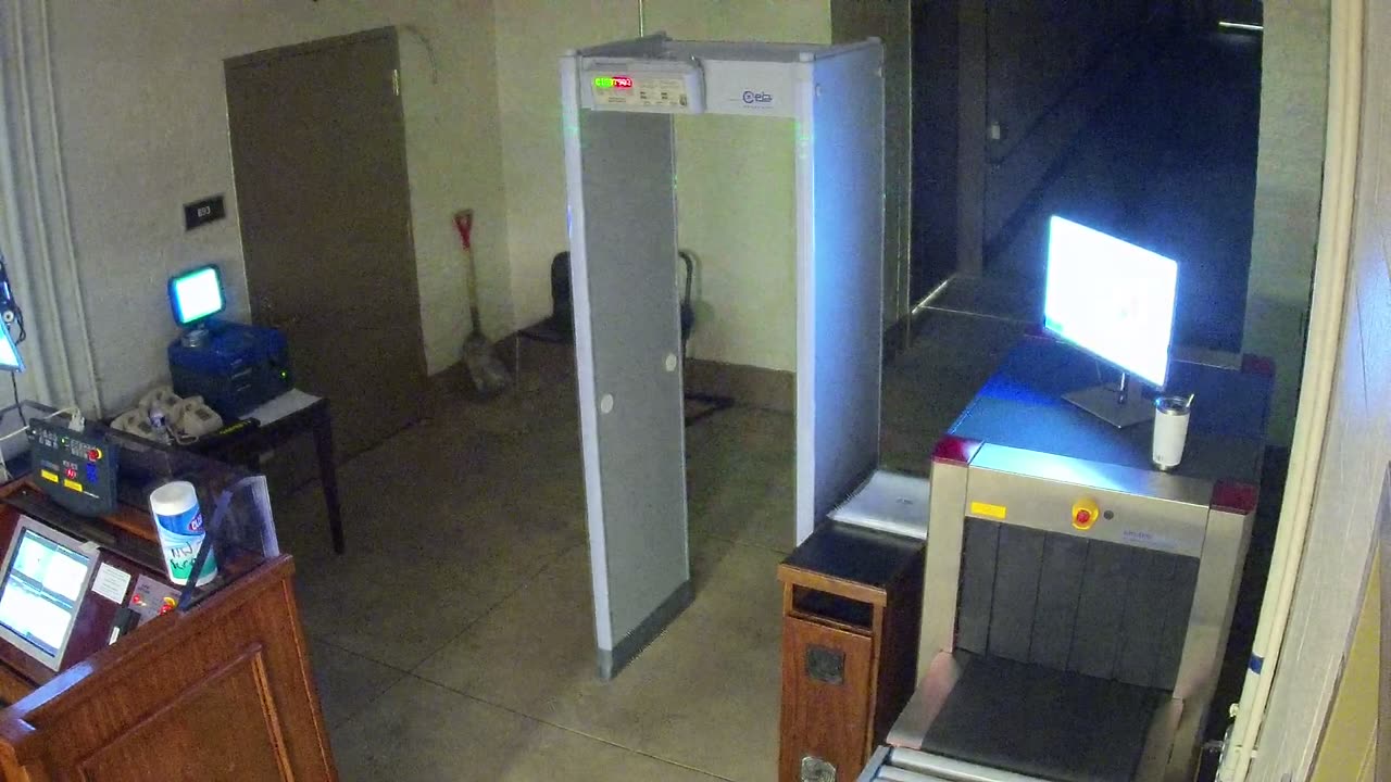 5133CHOBBAGarageScreening2_2021-01-06_13h57min26s437ms.mp4