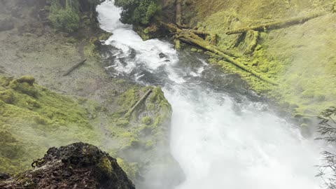 EPICAL! – Sahalie Falls & Koosah Falls Loop – Central Oregon – 4K